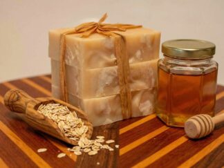 Goat Milk Soap, 4 oz Handmade Bar - Oatmeal & Honey